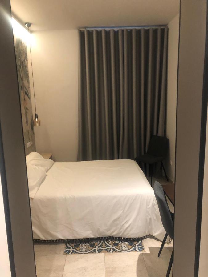 Triana Ines Homestay Seville